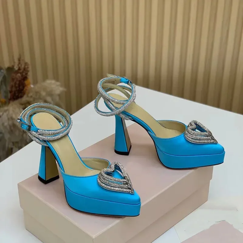 Platform Kristal Liefde Decora - Pointed Toe Flat recensie en prijs