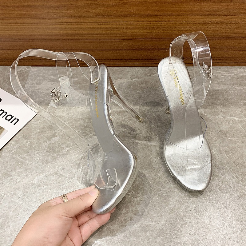 Modieuze plateau sandalen met  - Clear Strap Heel recensie en prijs